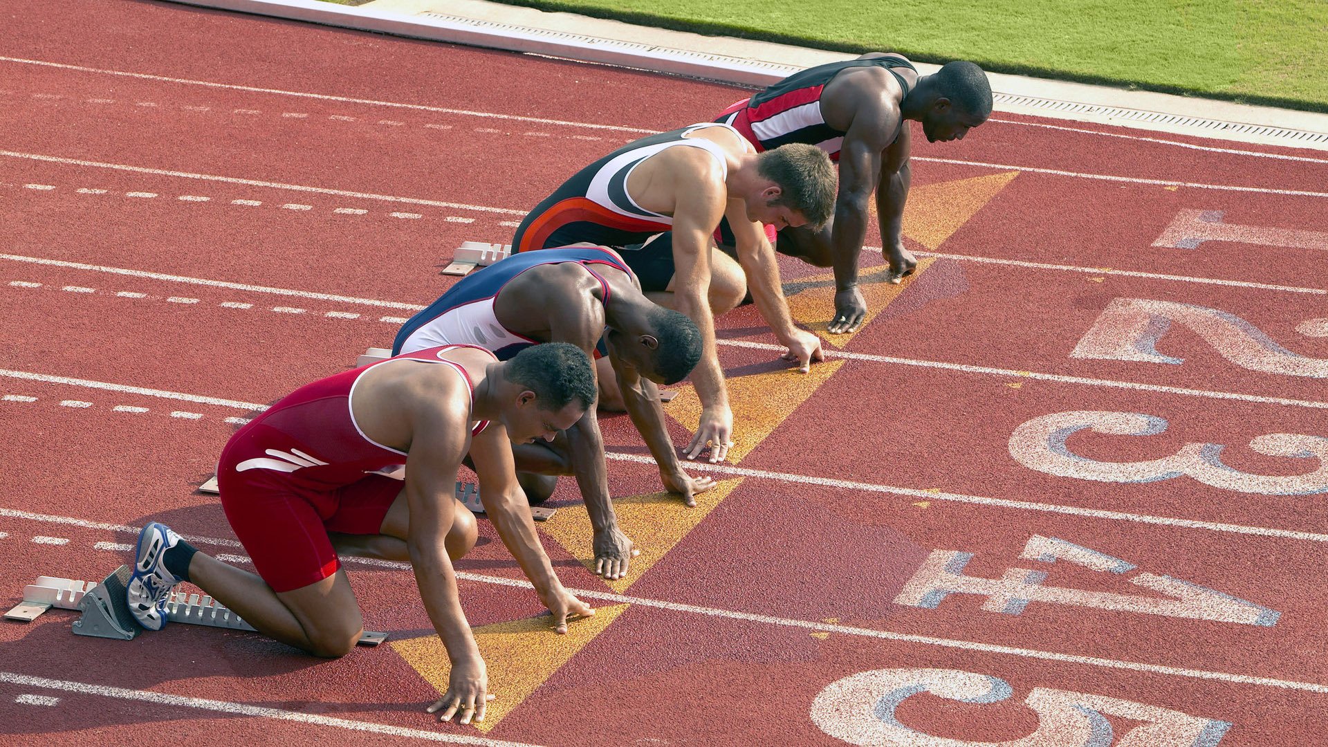 爱游戏官网入口-体坛三线速报，阿贾克斯憾中立柱，广厦队长激情动员，上海久事欧冠创历史
